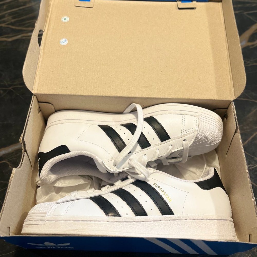 Adidas Superstar HardShell Sneakers
Mens 6.5 / Womens 7.5 - Picture 3 of 4